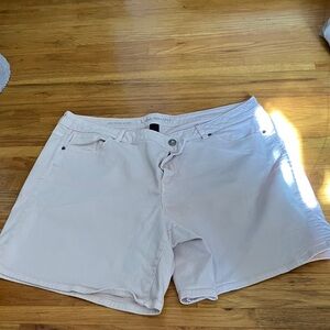 Lane Bryant Girl Friend Denim Shorts in Soft Pink